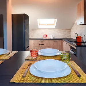 Appartement La Soffitta Dei Sogni 010059-lt-2481, Sestri Levante